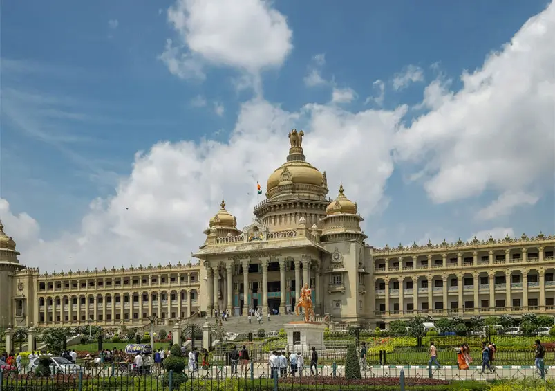 Bangalore to Ooty–Mysore Private Car Tour for Scenic Routes