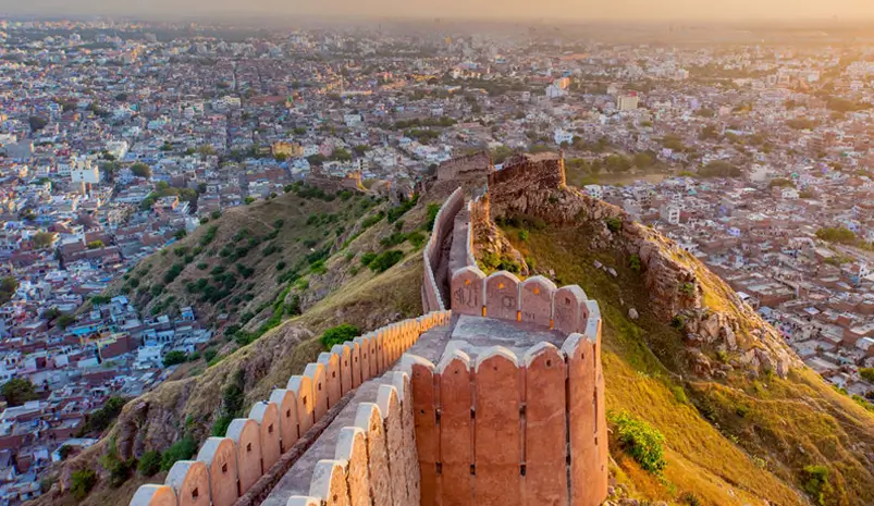 India Tour Guide Services: Discover India with Local Experts Who Bring History and Culture to Life