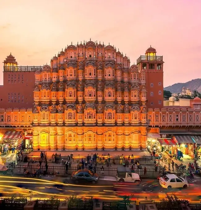 2 Days Jaipur Sightseeing Tour with Amber Fort, City Palace & Pink City Highlights