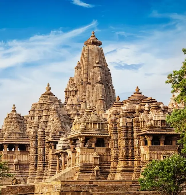 Golden Triangle Tour with Khajuraho and Varanasi