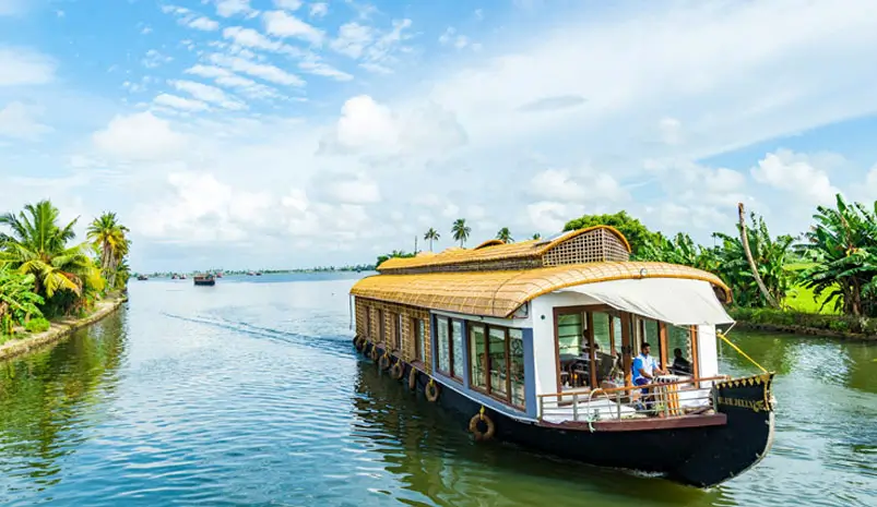 Kerala-Backwater-Luxury