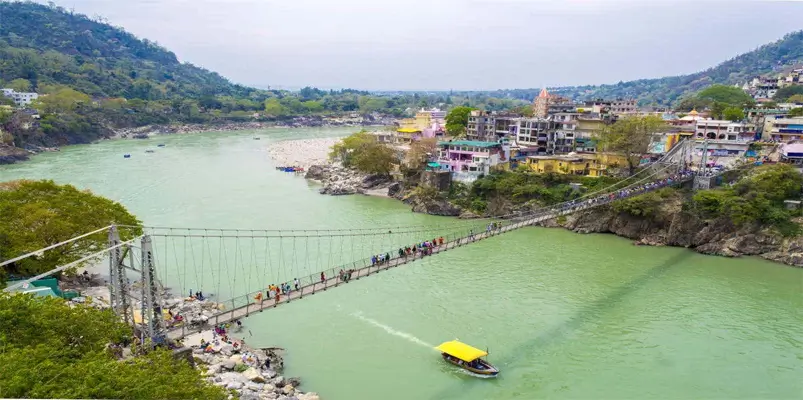 lakshman-jhula-the-most-recognizable-and-mark-in-rishikesh