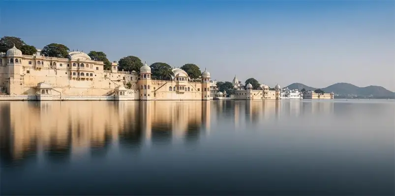 udaipur-lakes-palaces-and-romance